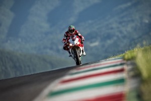 九游娱乐(jiuyou)官方网站-LOL英雄操作技巧震撼赛场，英雄联盟震撼