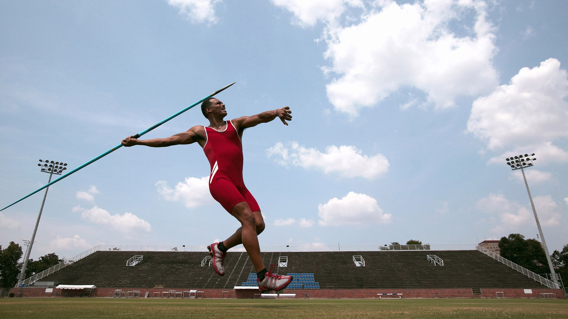 体育公益赛事筹款成功，助力偏远地区体育发展，体育公益项目名称
